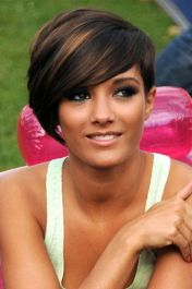 Feather Blonde Lace Front Wig with Long Asymmetric Fringe | In the style of Frankie  Sandford : Amazon.co.uk: Beauty